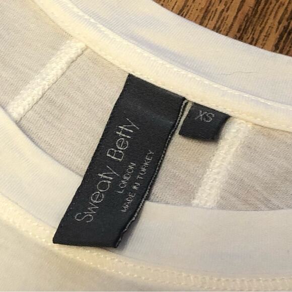 Sweaty Betty Easy Peazy Long Sleeve Crew Neck Shirt Top in Lily White Size XS - Picture 15 of 15